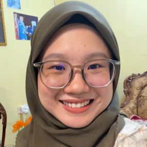 Nurfaezah, Pengasuh di Petaling Jaya