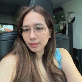Abby, Pengasuh di Petaling Jaya