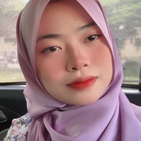 Iffah, Babysitter in Sandakan
