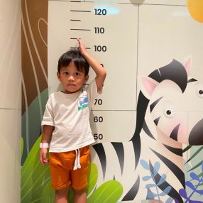 Nur, Keluarga di Puchong