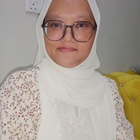 Juliana, Pengasuh di Simpang Ampat