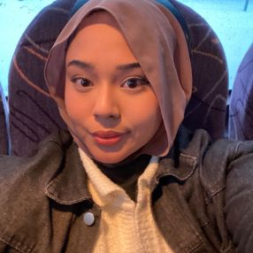 Aisha, Pengasuh di Port Dickson