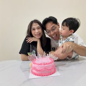 Sam, Family in Kota Samarahan