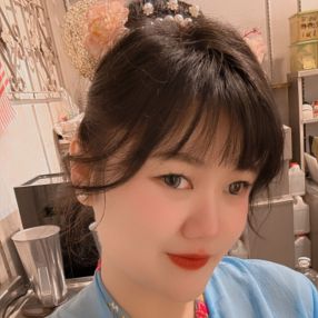 Moon, Babysitter in Johor Bahru