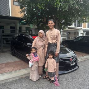 Raja, Keluarga di Batu Caves