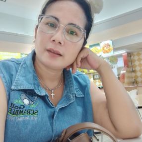 Lala, Babysitter in Banting