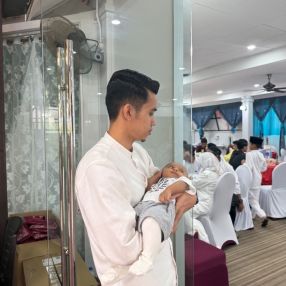 Mohd, Keluarga di Ayer Hitam