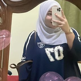 Nur, Pengasuh di Chukai