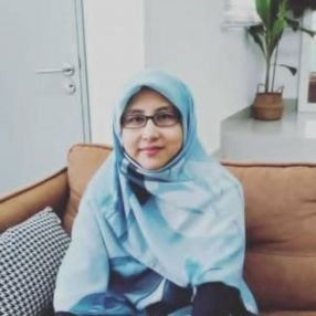 Nor, Babysitter in Sepang