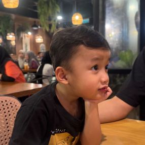Zara, Keluarga di Cyberjaya