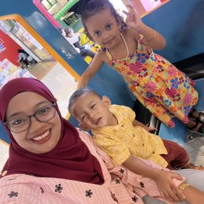 Nur Syahirunnissa, Keluarga di Labu