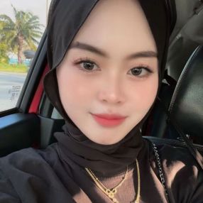 Nurul, Babysitter in Tanjung Karang