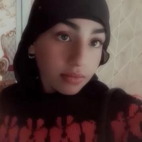 Mina, Pengasuh di Shah Alam