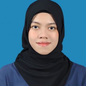 Mirza, Pengasuh di Kangar