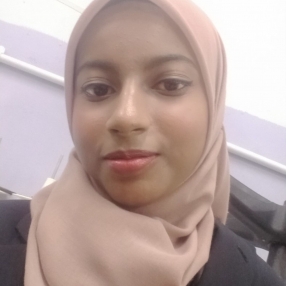 Zainab, Babysitter in Batang Kali