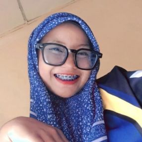 Nadirah, Babysitter in Sitiawan