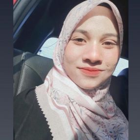 Nur, Pengasuh di Chukai