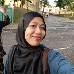 Siti Nurbatrisyia, Babysitter in Kuantan