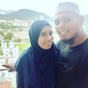 Lizah, Pengasuh di George Town