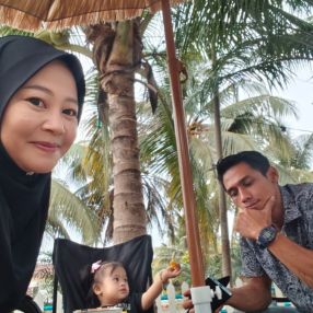 Hamba, Family in Tanjung Karang