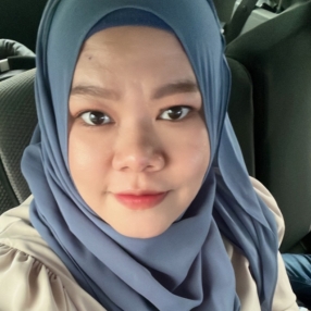 Shella, Babysitter in Kapar