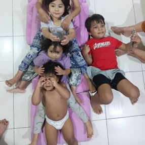 Shima sufian nia, Family in Dengkil