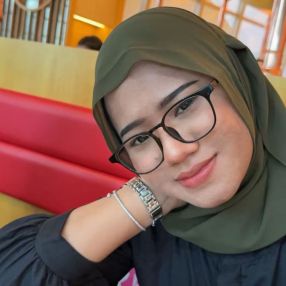 Idayu, Babysitter in Putrajaya
