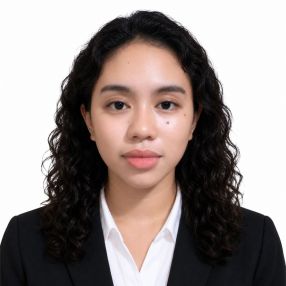 Ma. Nenette, Pengasuh di Kuala Lumpur