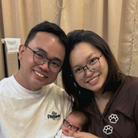 Melody, Family in Banting