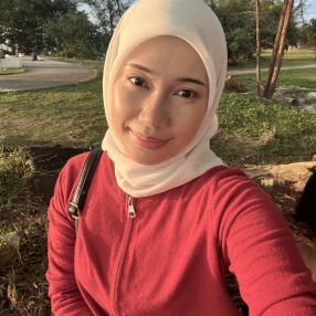 Atiefah, Babysitter in Bintulu
