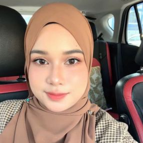 Syasya, Babysitter in Taiping