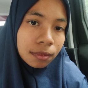 Miss, Pengasuh di Dengkil