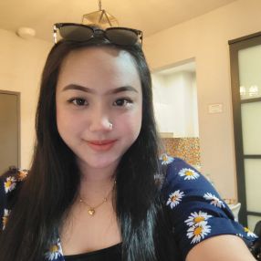Tezlorna, Pengasuh di Miri