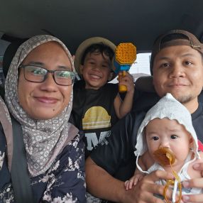 Siti, Family in Klang