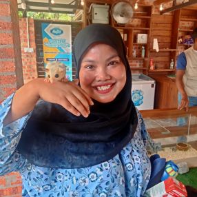 Sarashashariah, Pengasuh di Jenjarom