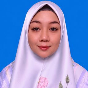 Norsahida, Pengasuh di Shah Alam