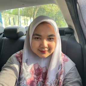 Nurul nadia akmar, Babysitter in Rawang