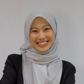 Nur, Babysitter in Shah Alam