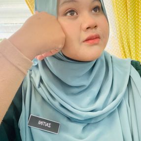 Zaitini, Pengasuh di Tumpat