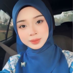 Nur, Babysitter in Ulu Tiram