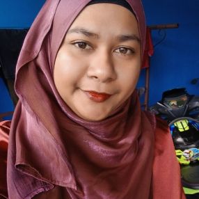 Nur hidayah, Babysitter in Chemor