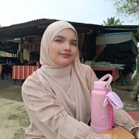 Qistina, Babysitter in Kota Bharu