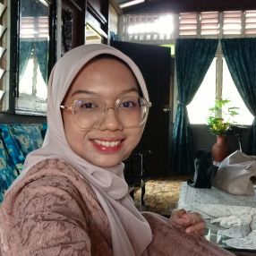 Ika, Babysitter in Kajang