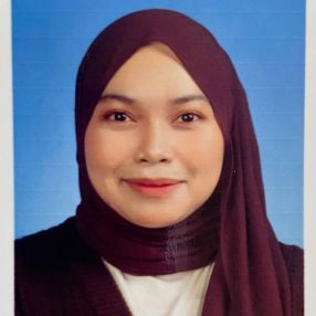 Rawatul Saddiah binti Ahmad Sabri, Babysitter in Kampung Raja