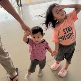 Fathiyah, Keluarga di Kepala Batas
