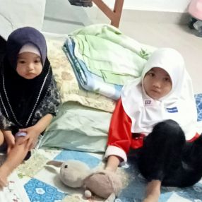 Aisyah, Keluarga di Tangkak