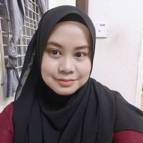 Siti Hajar, Pengasuh di Kota Bharu