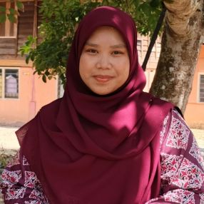 Nur, Pengasuh di Rawang