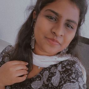 Harshaa, Babysitter in Jenjarom