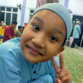Nuraizzat, Family in Kluang